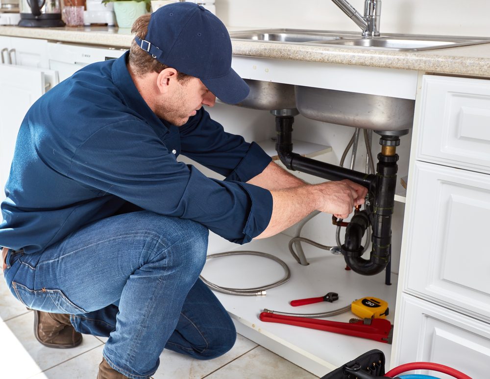 instalator brasov instalator sanitar brasov instalator non stop brasov instalator urgente brasov reparatii centrale termice brasov desfundare canalizare brasov desfundare